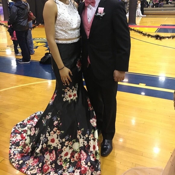 Rachel Allan Prom Dress - Picture 4 of 6